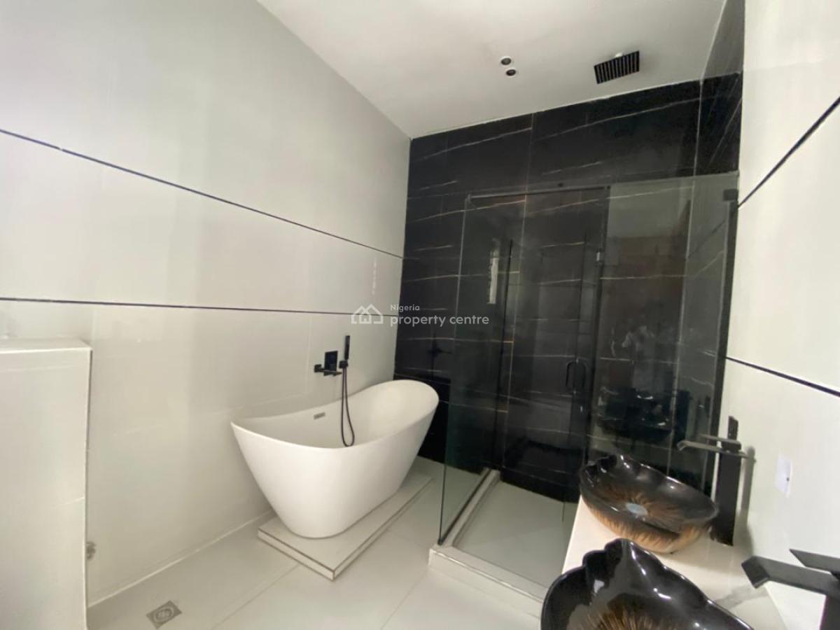 Exclusively Finished 5 Bedrooms Detached Luxury Home & Pool, Orchid, Lekki, Lagos, Detached Duplex for Sale