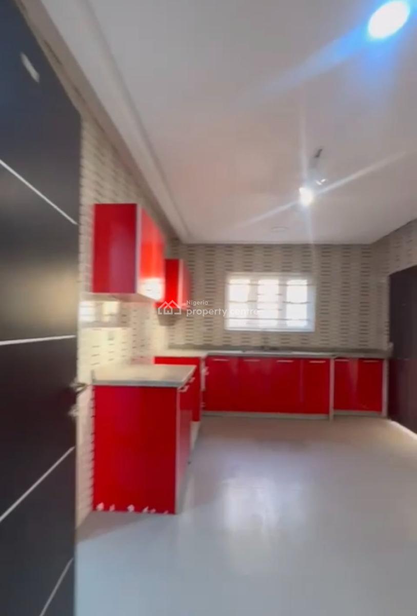 3 Bedrooms Block of Flat, Off Ademu Aleru, Guzape District, Abuja, Mini Flat (room and Parlour) for Rent