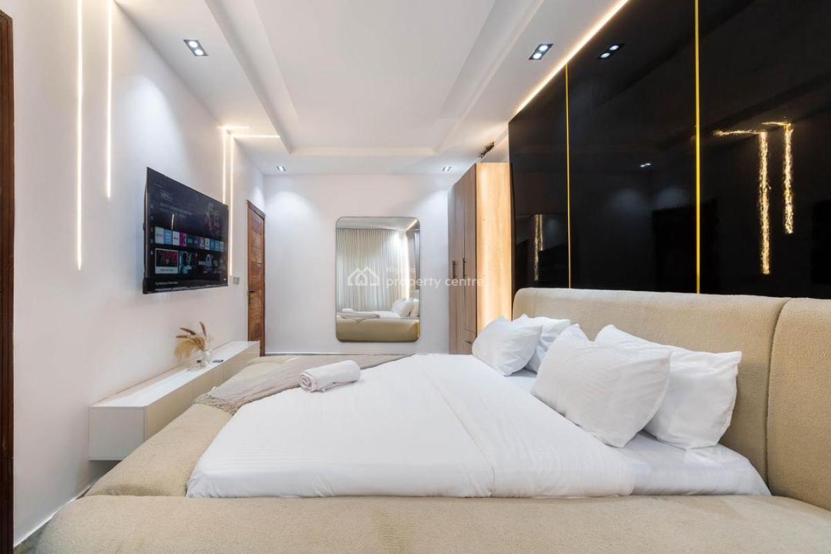 Luxury One Bedroom Apartment with Swimming Pool and Ps5, Mijl Residence and Villas, Ikate Elegushi, Lekki, Lagos, Flat / Apartment Short Let