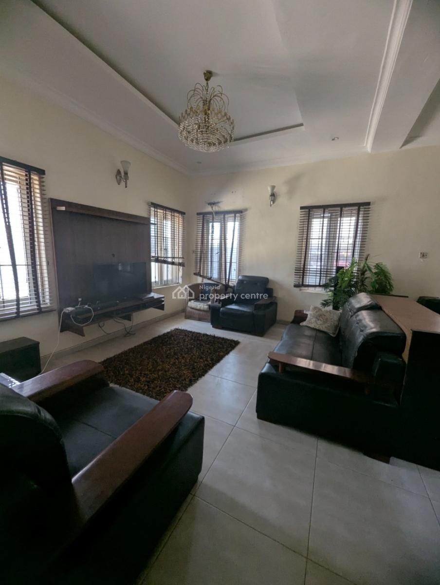 1 Room Shared Apartment, Salem, Ikate Elegushi, Lekki, Lagos, Self Contain (single Rooms) for Rent