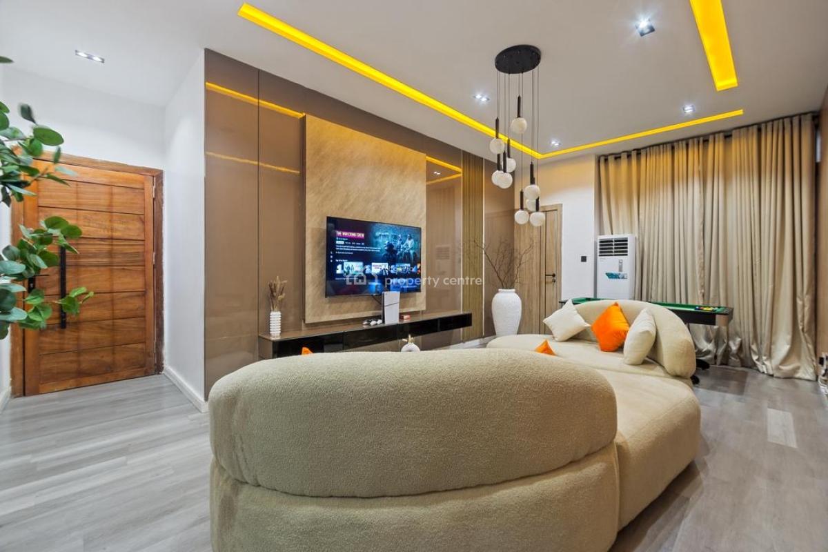 Brand New 2 Bedroom Apartment with Swimming Pool, Gym, Ps5 and Snooker, Ologolo, Lekki, Lagos, Flat / Apartment Short Let