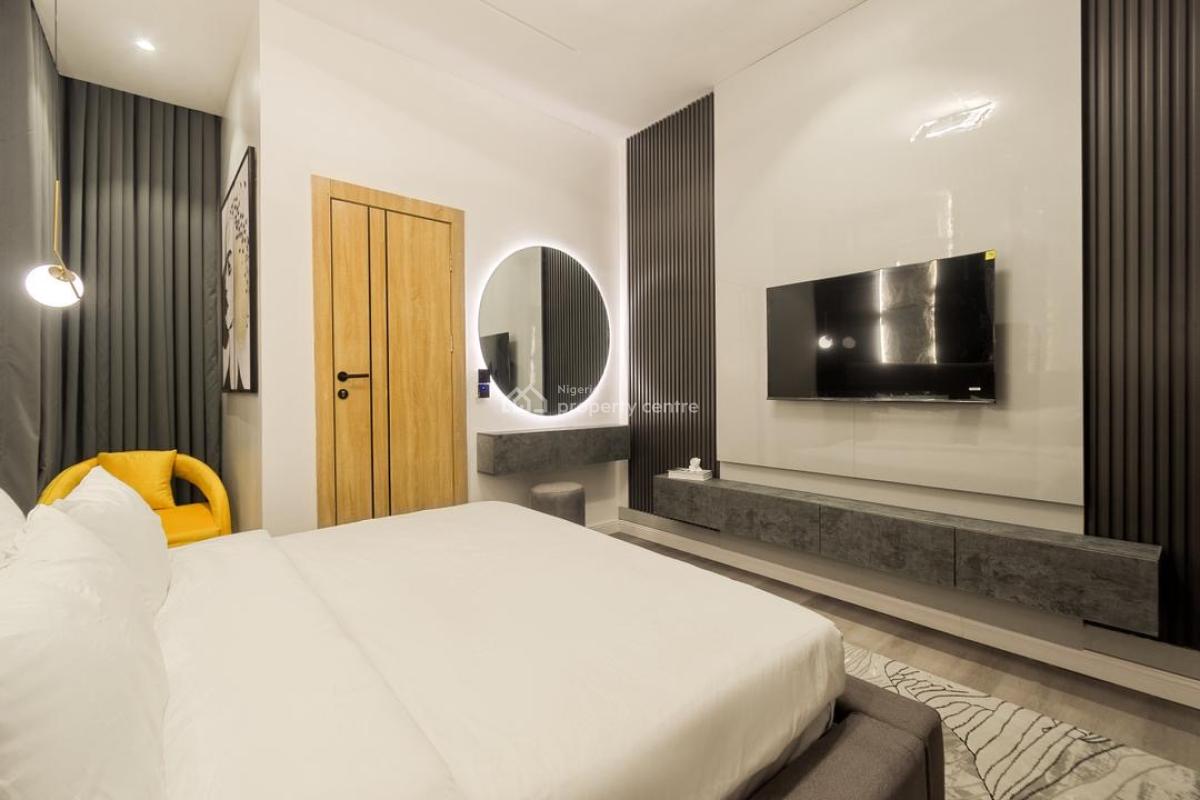 Brand New 2 Bedroom Apartment with Swimming Pool, Gym, Ps5 and Snooker, Ologolo, Lekki, Lagos, Flat / Apartment Short Let