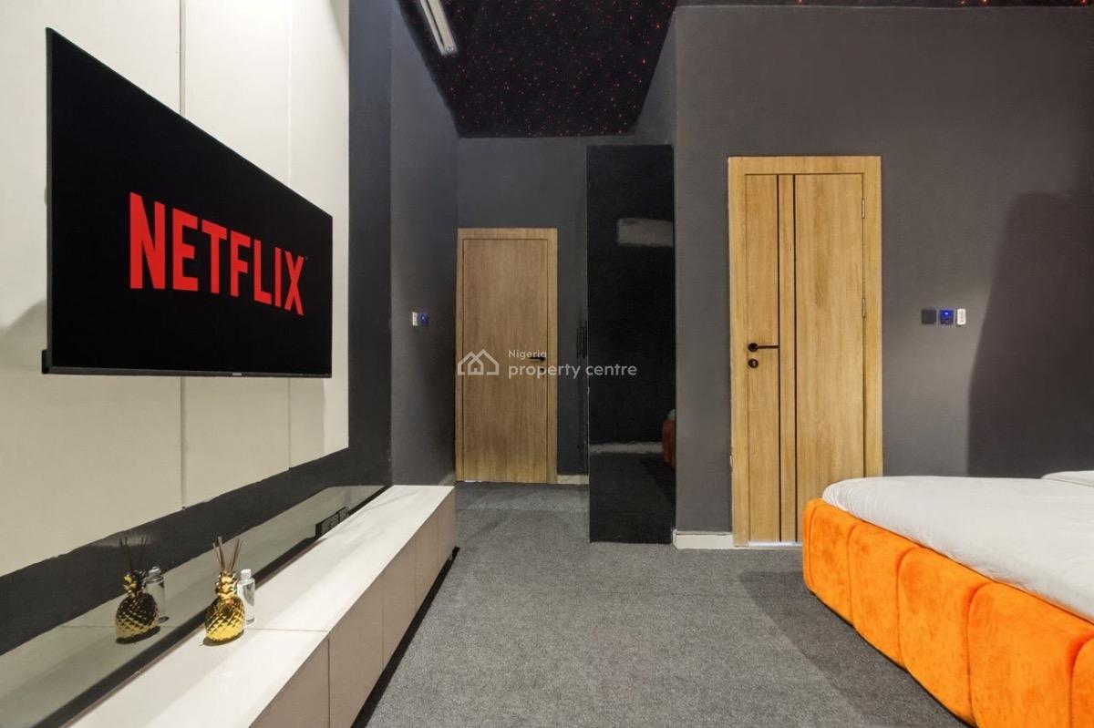 Brand New 2 Bedroom Apartment with Swimming Pool, Gym, Ps5 and Snooker, Ologolo, Lekki, Lagos, Flat / Apartment Short Let