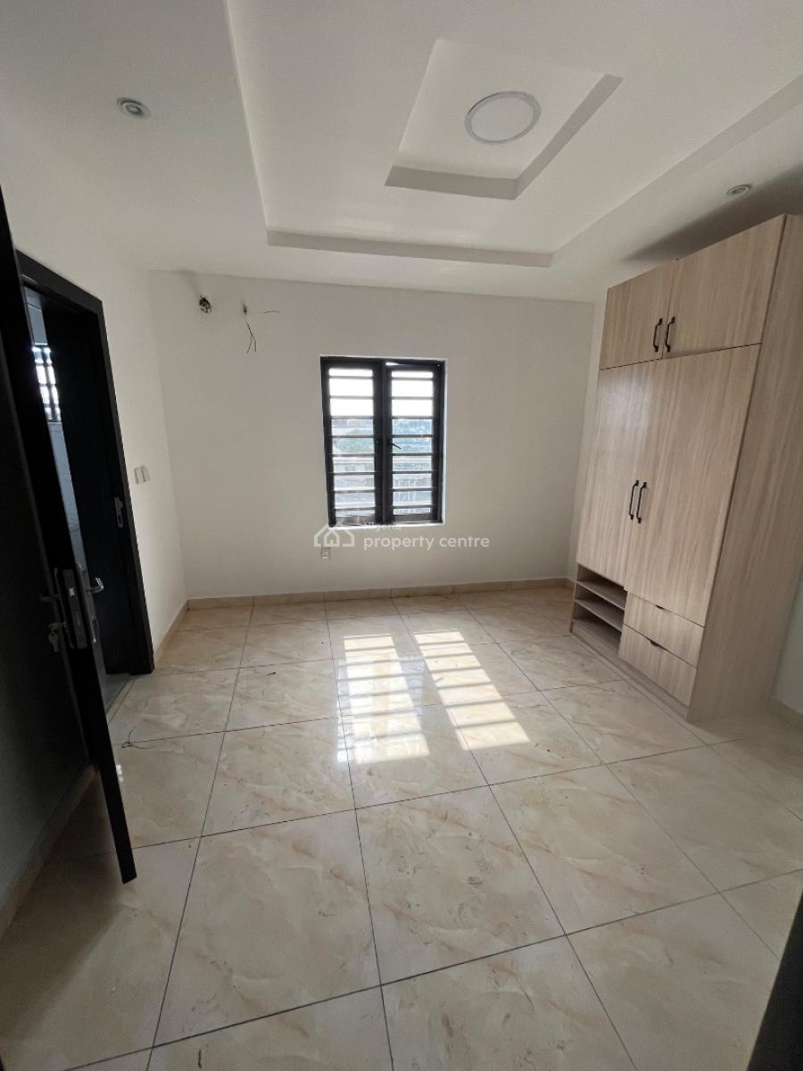 4 Bedroom Pent House in Serene Estate, Anthony, Maryland, Lagos, House for Sale