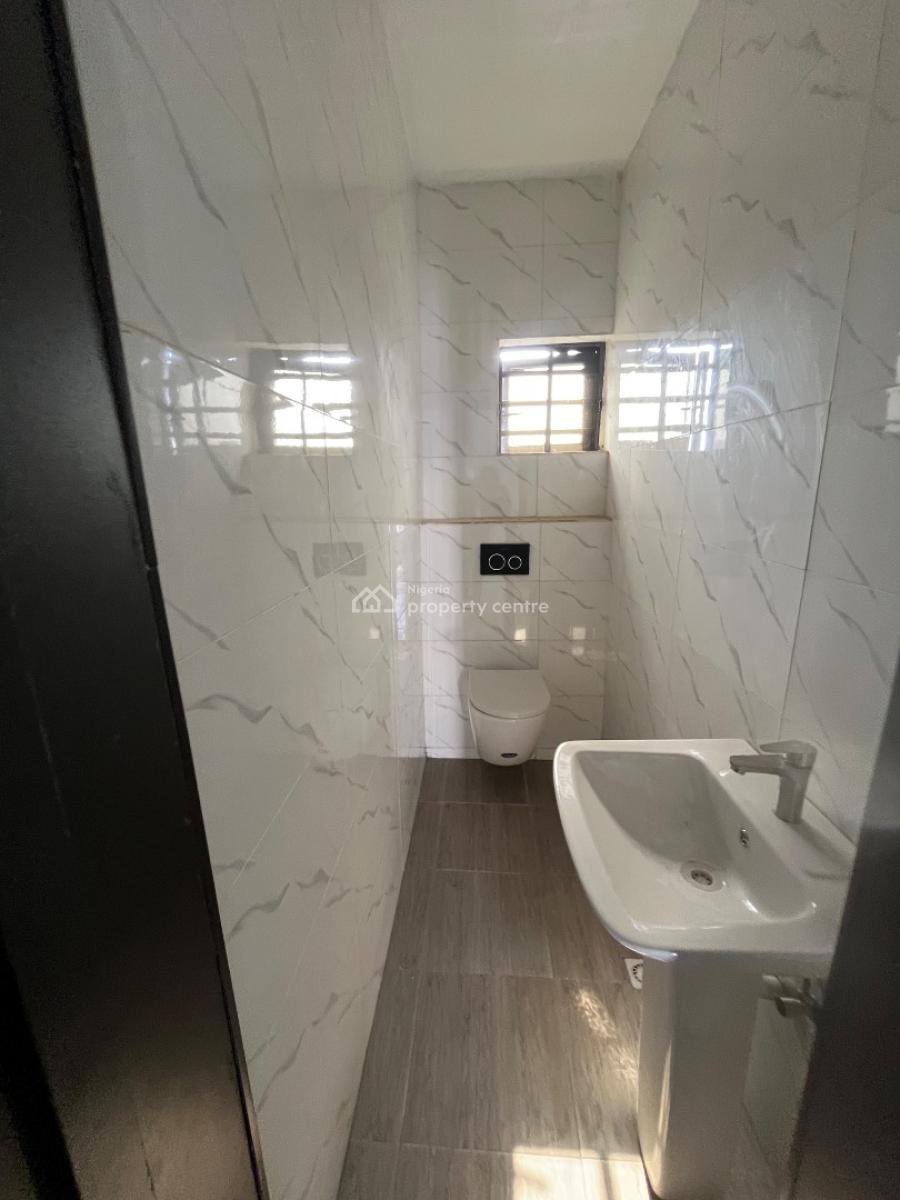 4 Bedroom Pent House in Serene Estate, Anthony, Maryland, Lagos, House for Sale