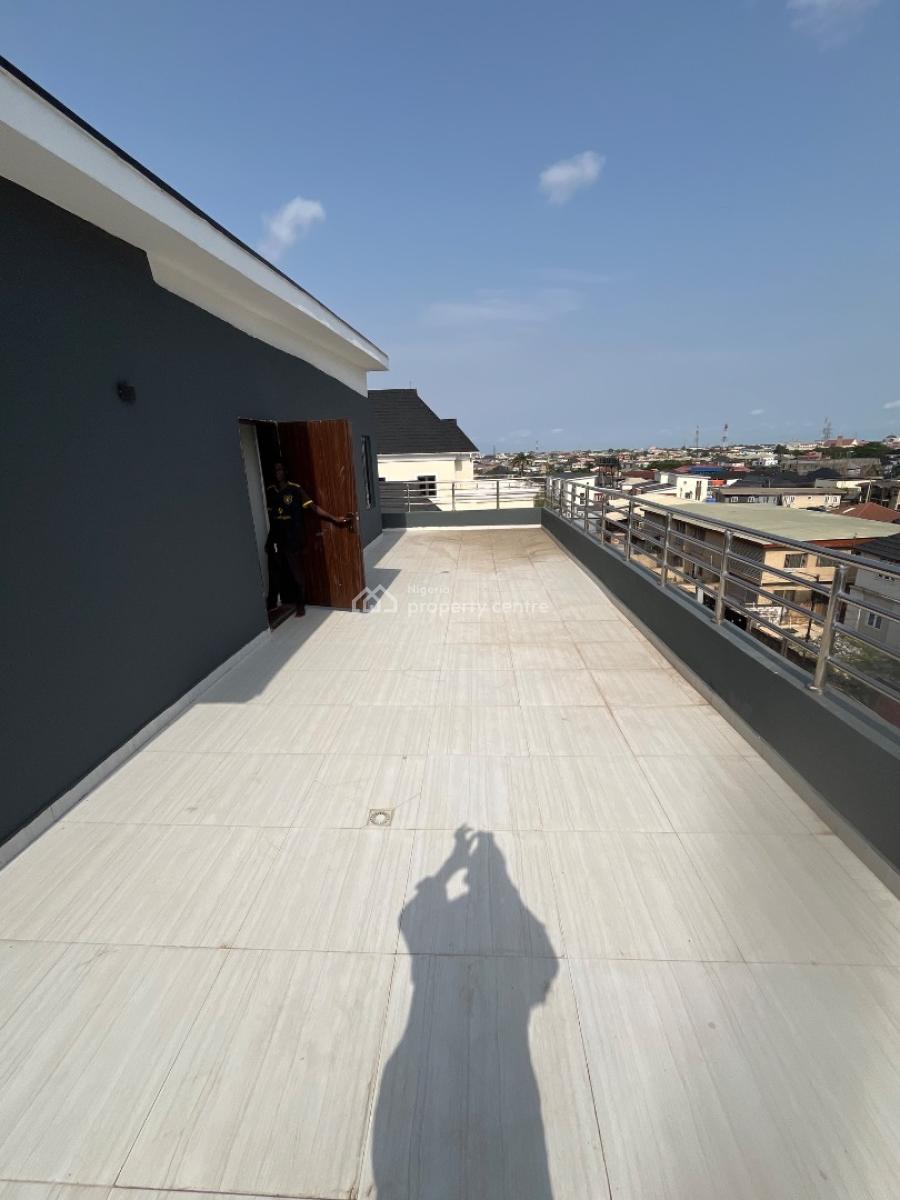 4 Bedroom Pent House in Serene Estate, Anthony, Maryland, Lagos, House for Sale