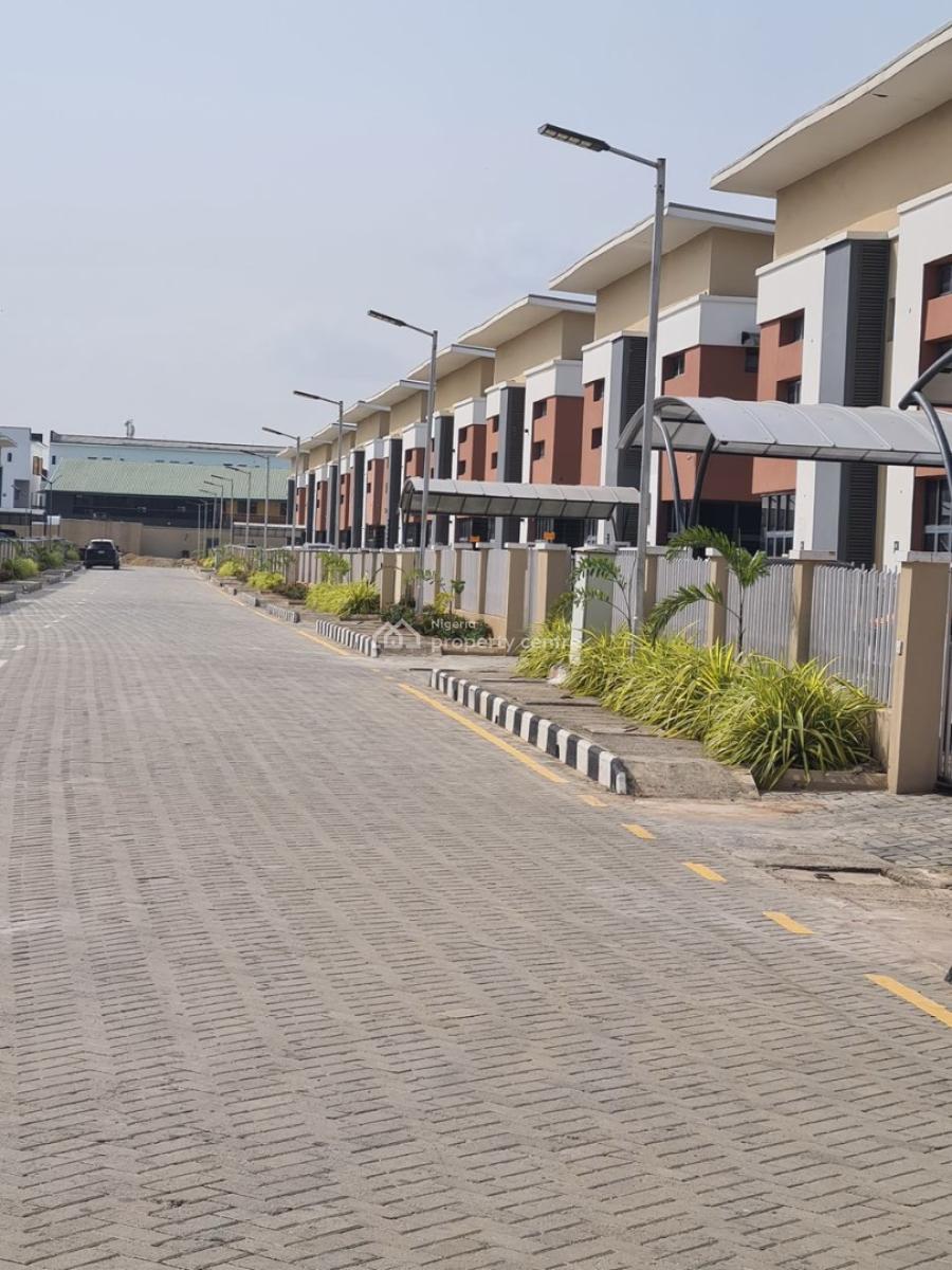 Newly Built 4 Bedroom  Semi-detached Duplex in an Exclusive Estate., The Avenue Estate, Ogudu Gra Phase 2. Lagos State, Gra, Ogudu, Lagos, Semi-detached Duplex for Sale