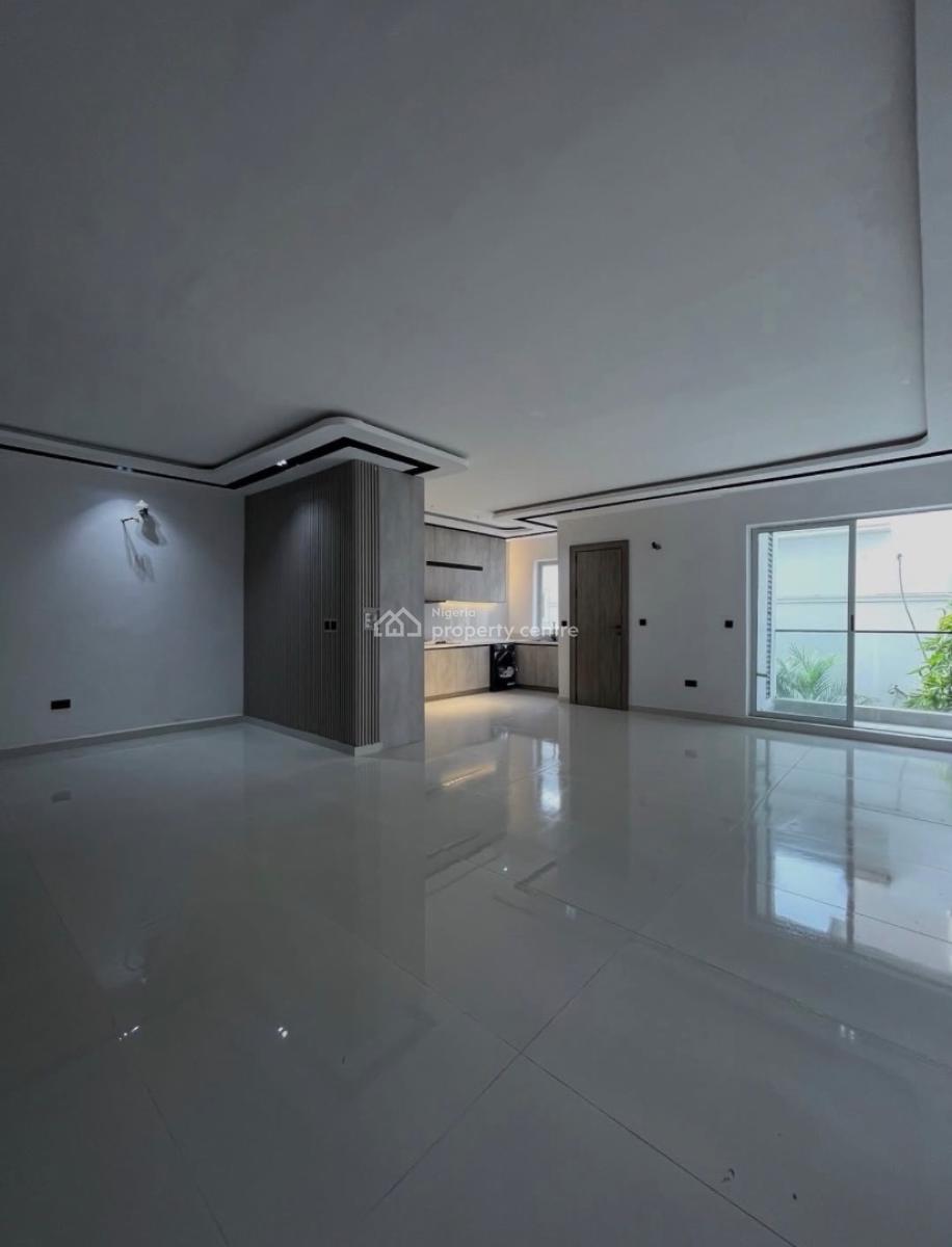 Newly Built (2) Bedroom Apartment, Lekki Phase 1, Lekki, Lagos, Flat / Apartment for Rent