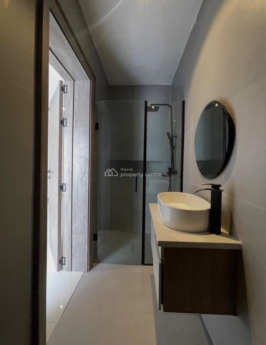 Newly Built (2) Bedroom Apartment, Lekki Phase 1, Lekki, Lagos, Flat / Apartment for Rent