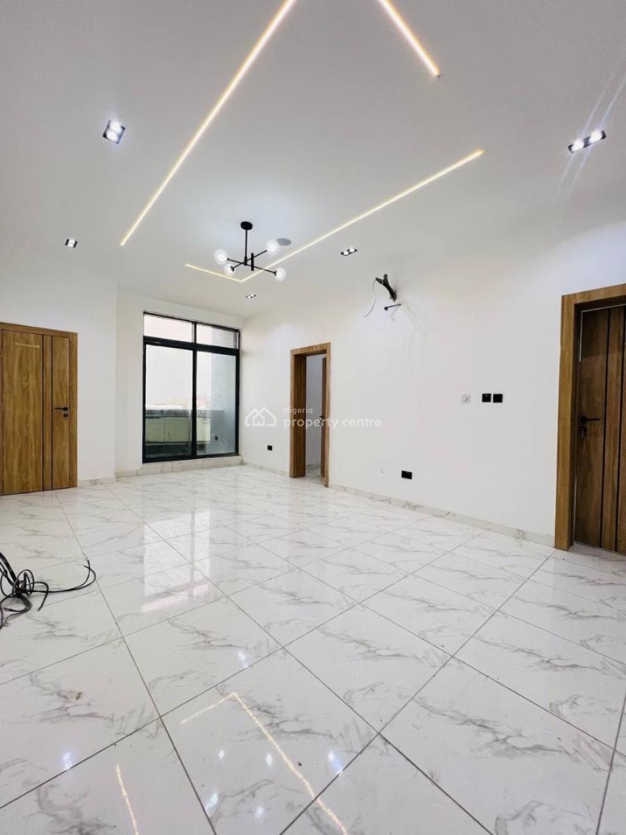 Luxury 2 Bedroom Apartment, Ologolo, Lekki, Lagos, Flat / Apartment for Rent