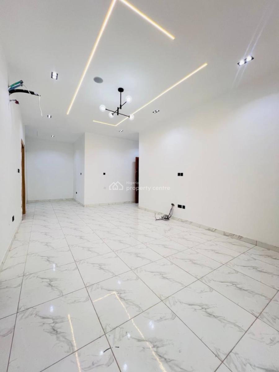 Luxury 2 Bedroom Apartment, Ologolo, Lekki, Lagos, Flat / Apartment for Rent