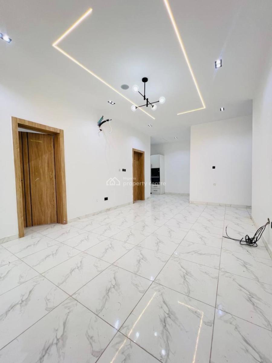 Luxury 2 Bedroom Apartment, Ologolo, Lekki, Lagos, Flat / Apartment for Rent