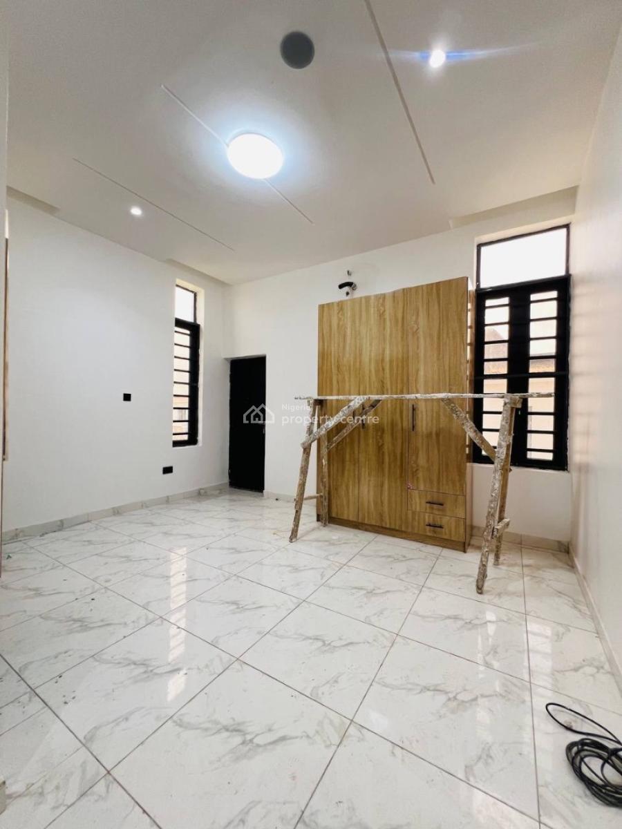 Luxury 2 Bedroom Apartment, Ologolo, Lekki, Lagos, Flat / Apartment for Rent