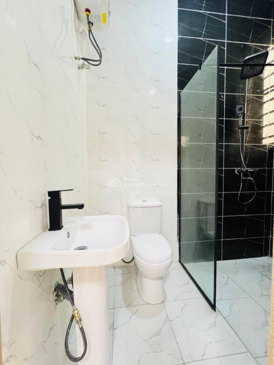 Luxury 2 Bedroom Apartment, Ologolo, Lekki, Lagos, Flat / Apartment for Rent