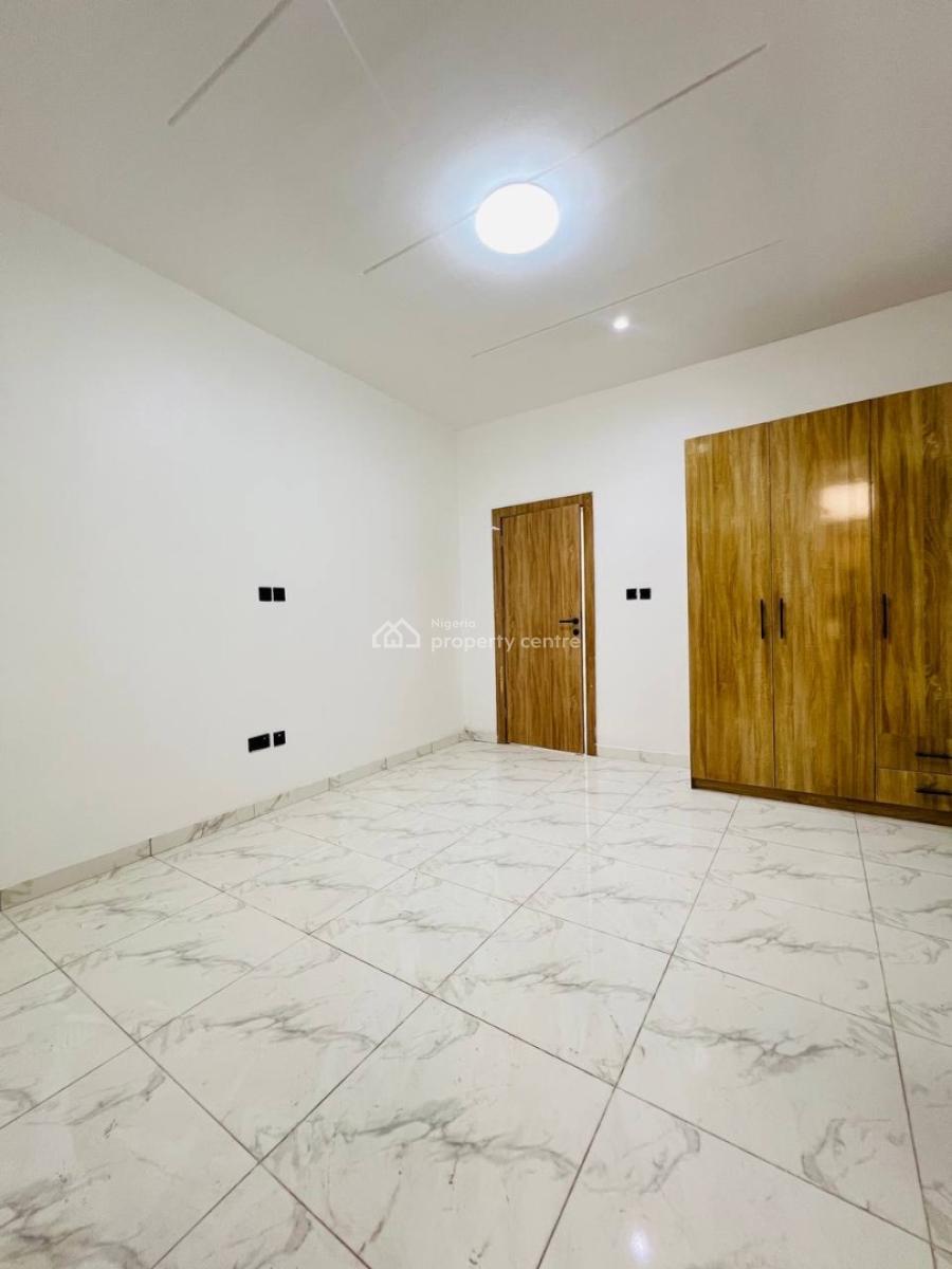 Luxury 2 Bedroom Apartment, Ologolo, Lekki, Lagos, Flat / Apartment for Rent