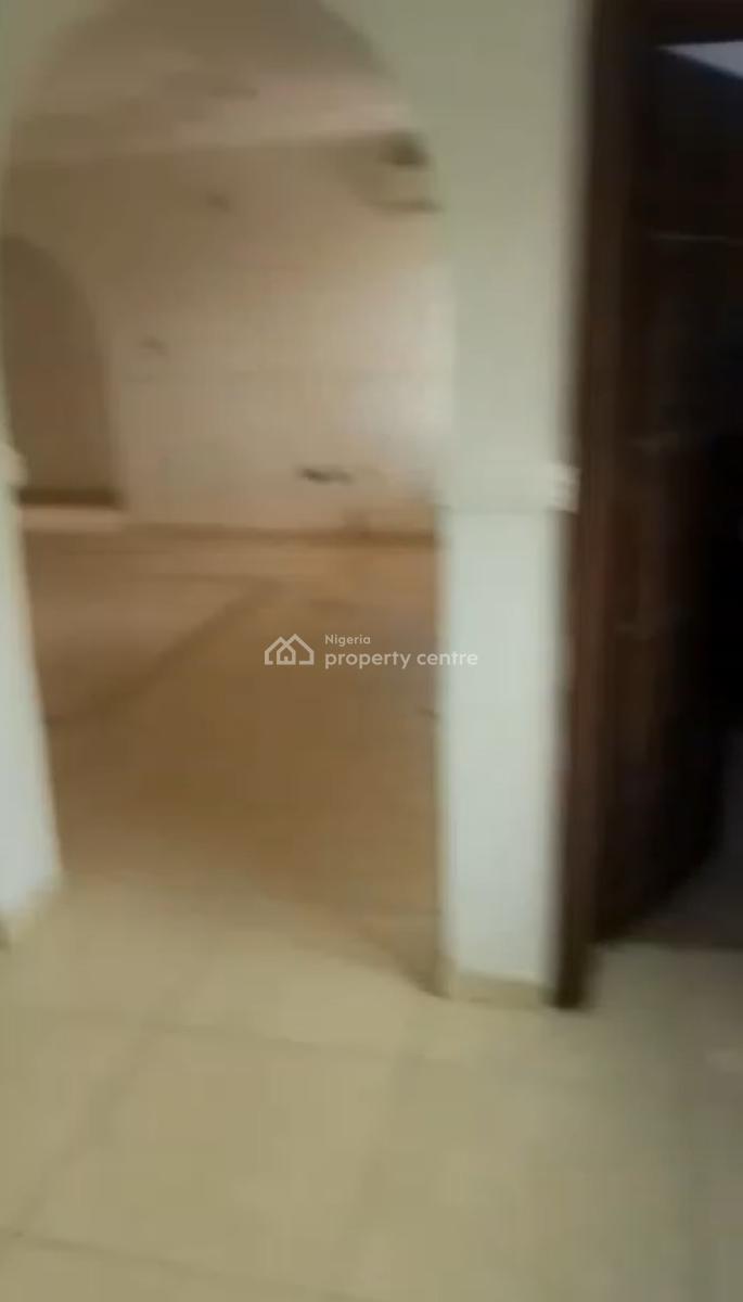 Neatly Used  and Spacious 2 Bedrooms Flat, Parkview Estate, Ikoyi, Lagos, Flat / Apartment for Rent