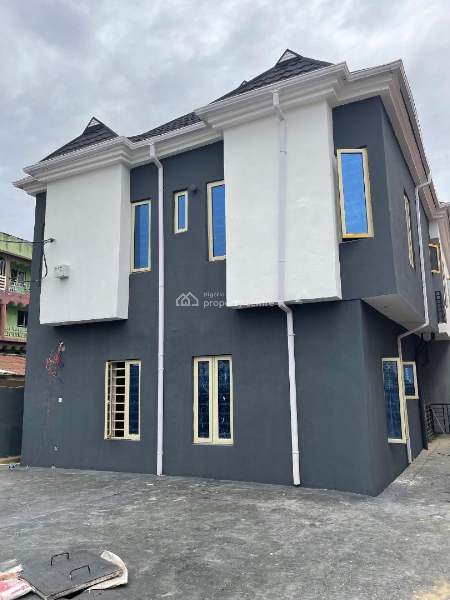 New and Spacious 2 Bedroom, Off Miyaki Street Iyana Oworo, Gbagada, Lagos, Flat / Apartment for Rent