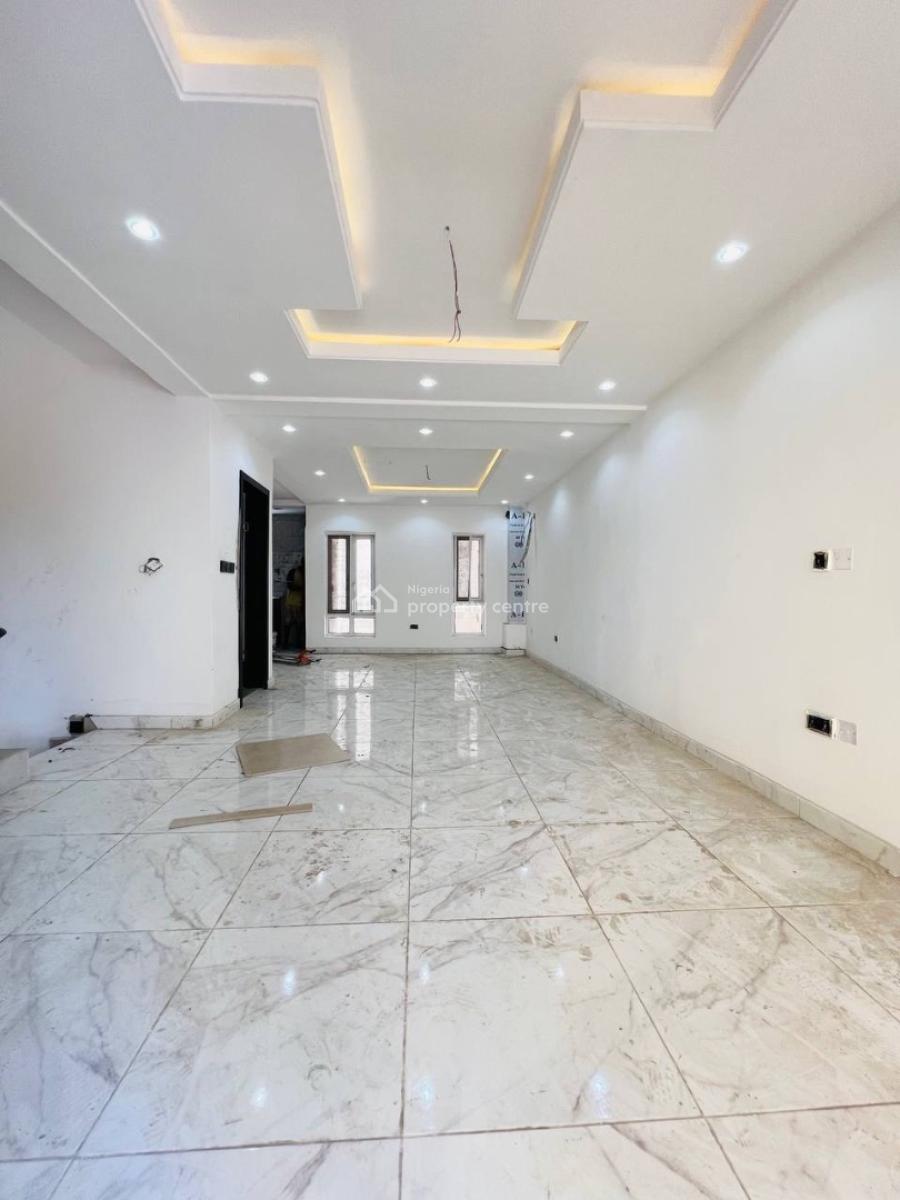 3 Bedroom Terrace Duplex, Lekki Phase 1, Lekki, Lagos, Flat / Apartment for Rent