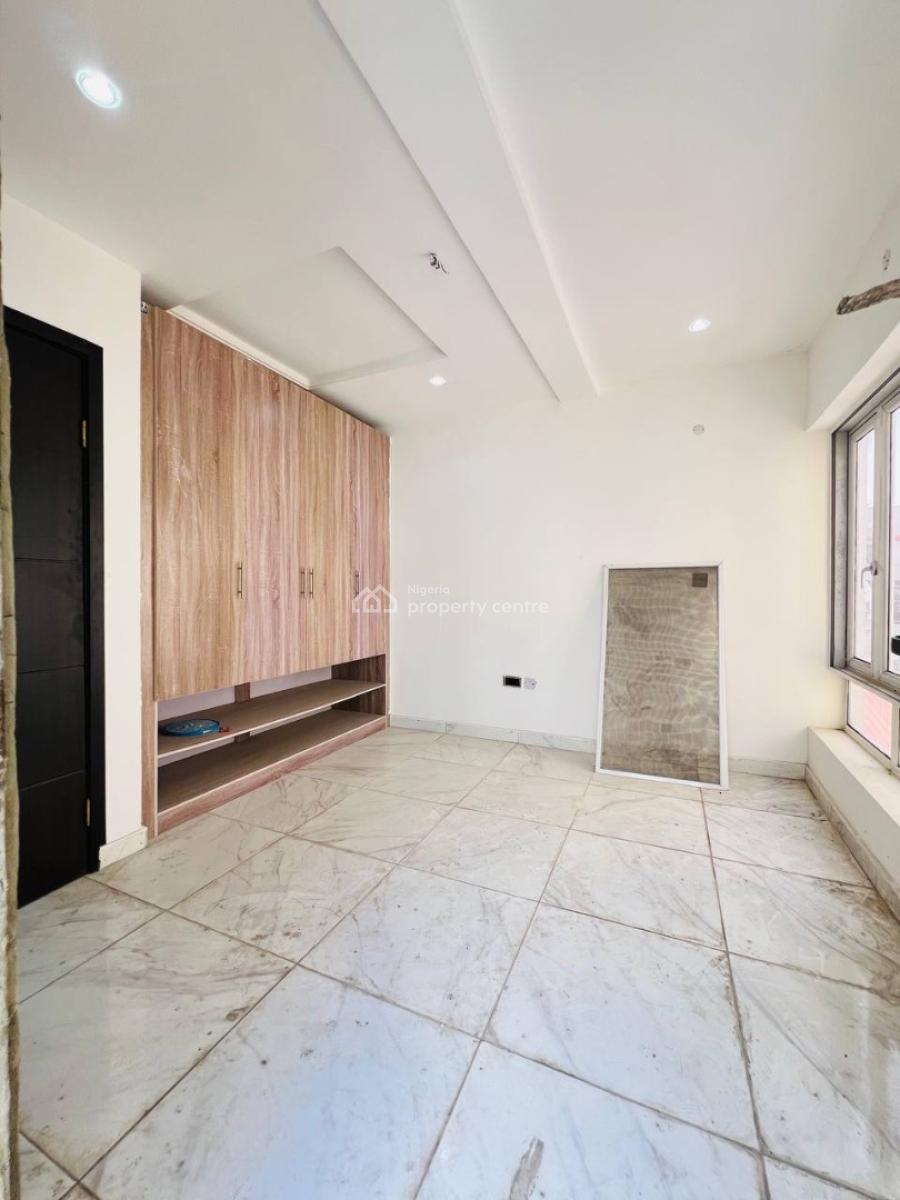 3 Bedroom Terrace Duplex, Lekki Phase 1, Lekki, Lagos, Flat / Apartment for Rent