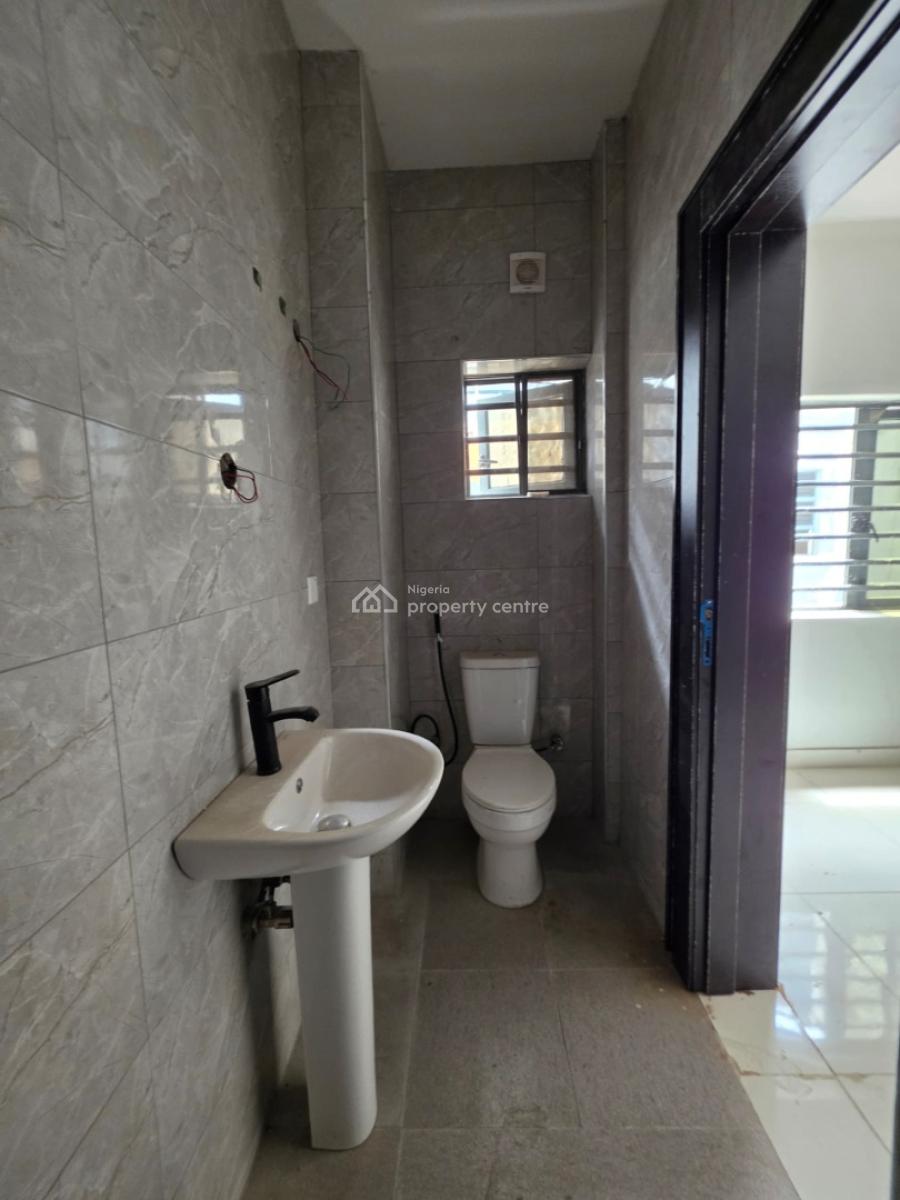 Newly Built 2-bedroom Apartment with Bq, Ologolo, Lekki, Lagos, Flat / Apartment for Sale