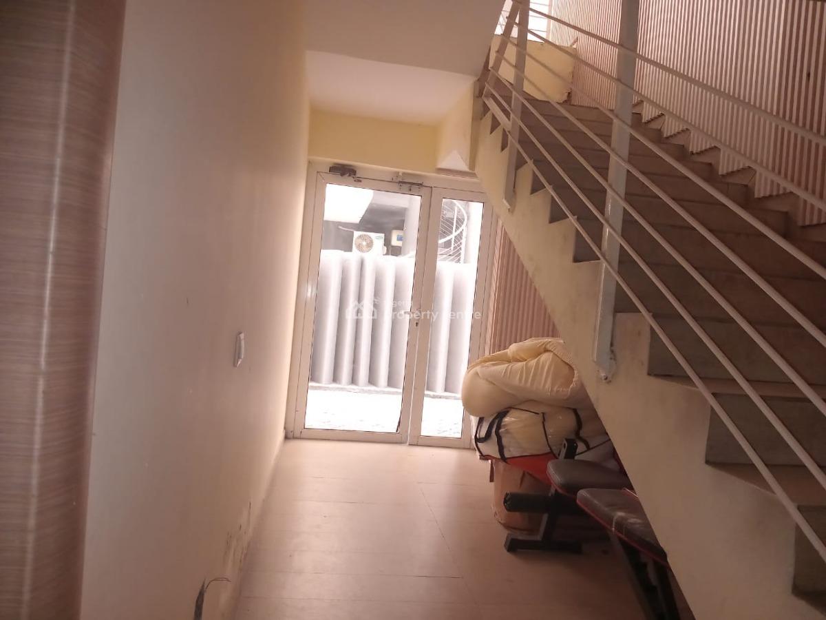 3 Bedroom Apartment on The Ground Floor Without Bq, Lekki Right Marwa, Lekki Phase 1, Lekki, Lagos, Flat / Apartment for Rent