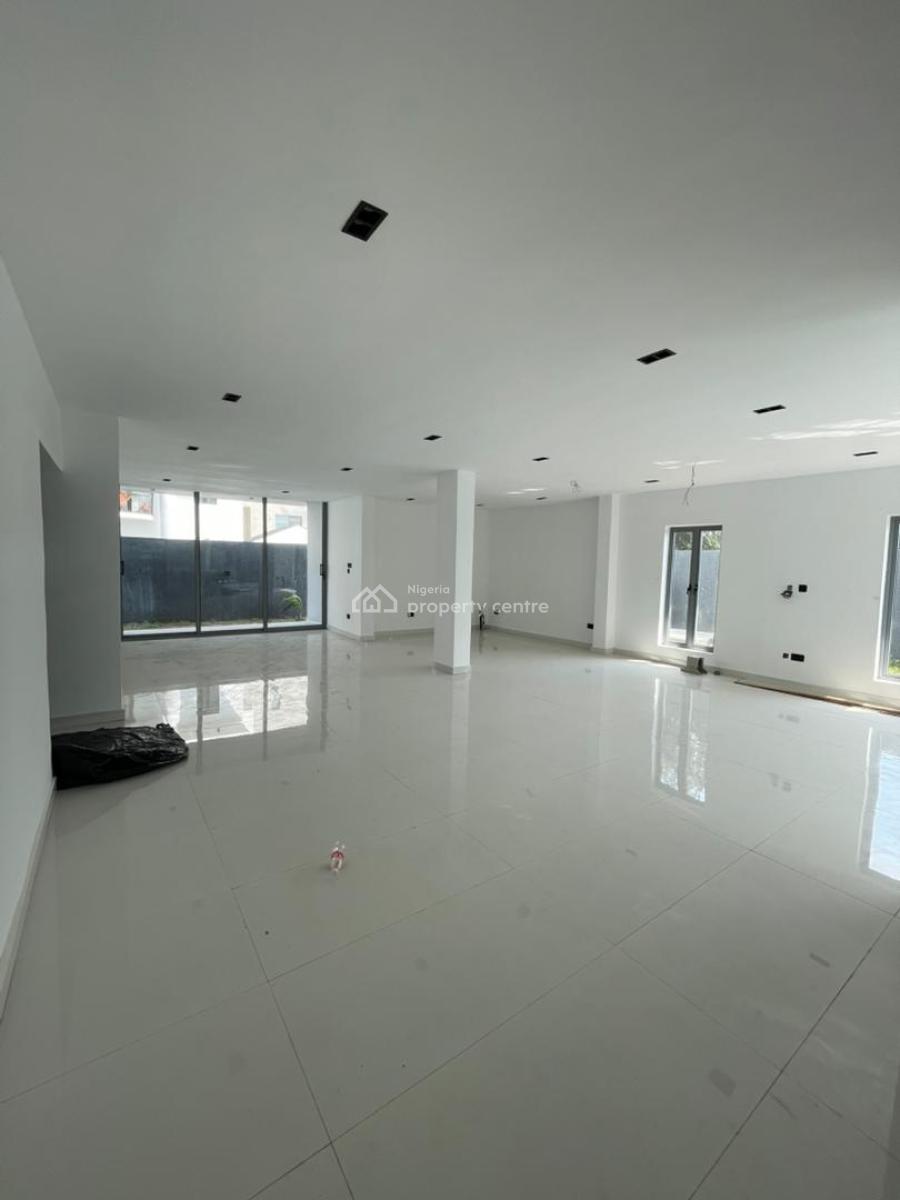 Ultra-luxury 5 -bedroom Fully Detached Mansion-- with Swimming Pool, Banana Island, Ikoyi, Lagos, Detached Duplex for Sale