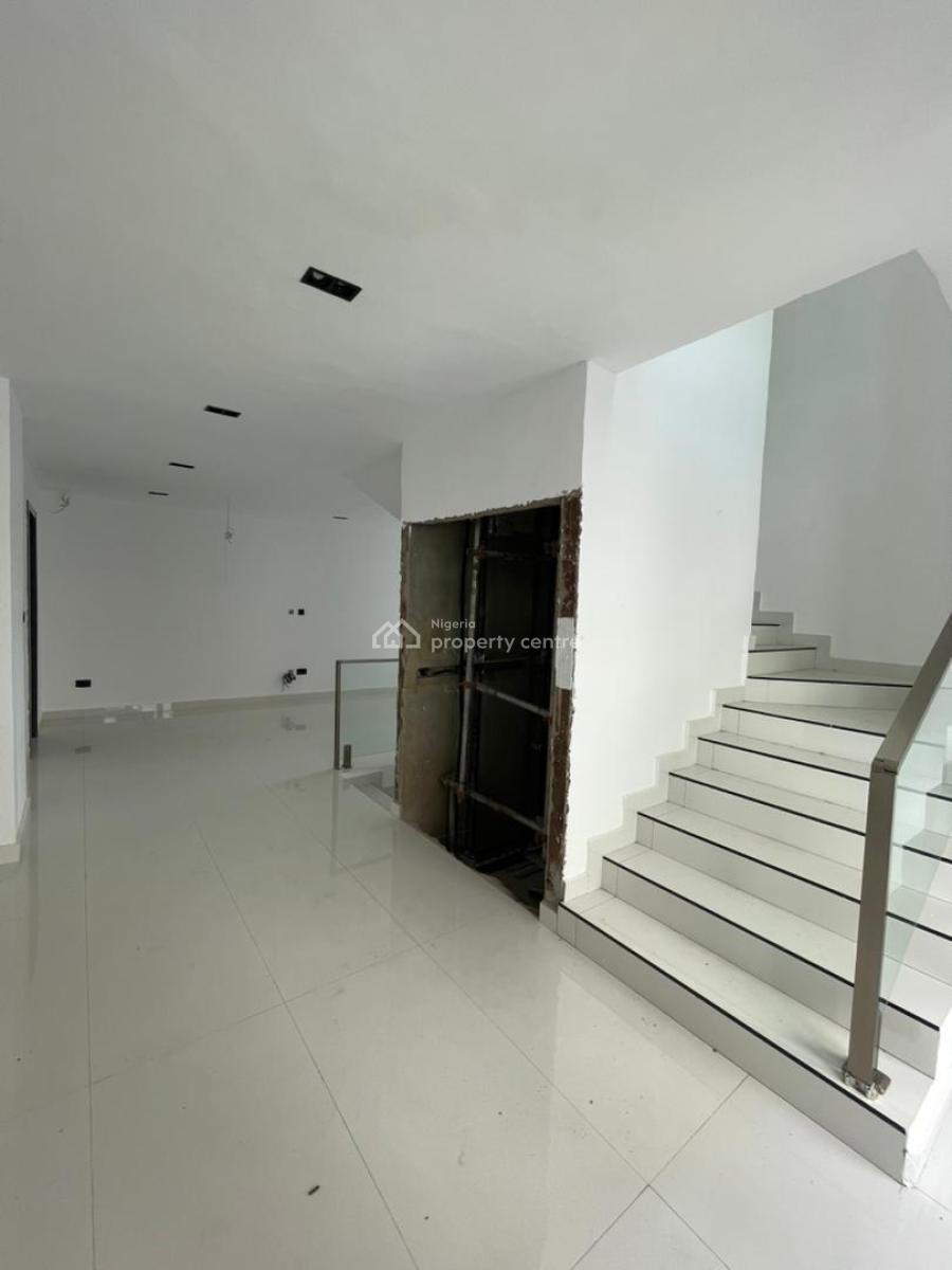 Ultra-luxury 5 -bedroom Fully Detached Mansion-- with Swimming Pool, Banana Island, Ikoyi, Lagos, Detached Duplex for Sale