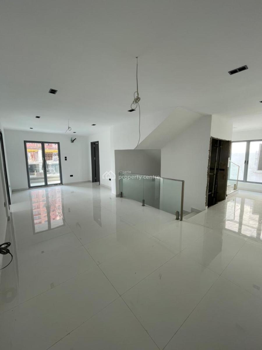 Ultra-luxury 5 -bedroom Fully Detached Mansion-- with Swimming Pool, Banana Island, Ikoyi, Lagos, Detached Duplex for Sale