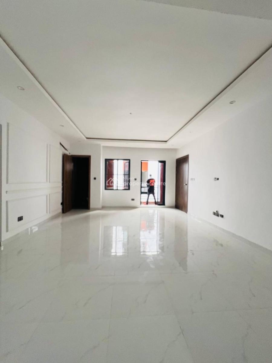 Clean and Spacious 2 Bedroom Apartment, Ikate, Lekki, Lagos, Flat / Apartment for Rent