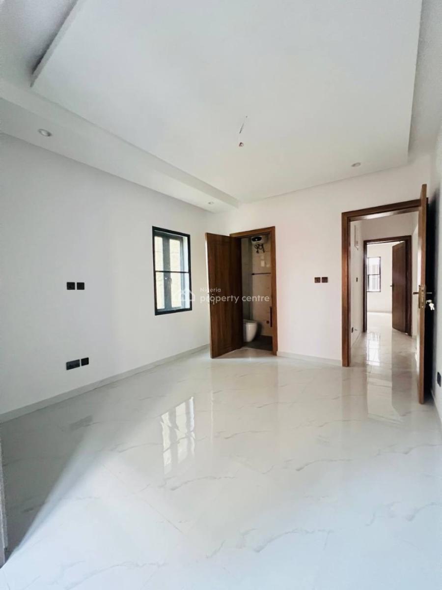 Clean and Spacious 2 Bedroom Apartment, Ikate, Lekki, Lagos, Flat / Apartment for Rent