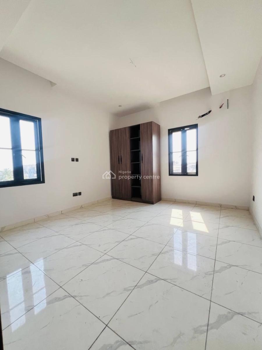 Clean and Spacious 2 Bedroom Apartment, Ikate, Lekki, Lagos, Flat / Apartment for Rent