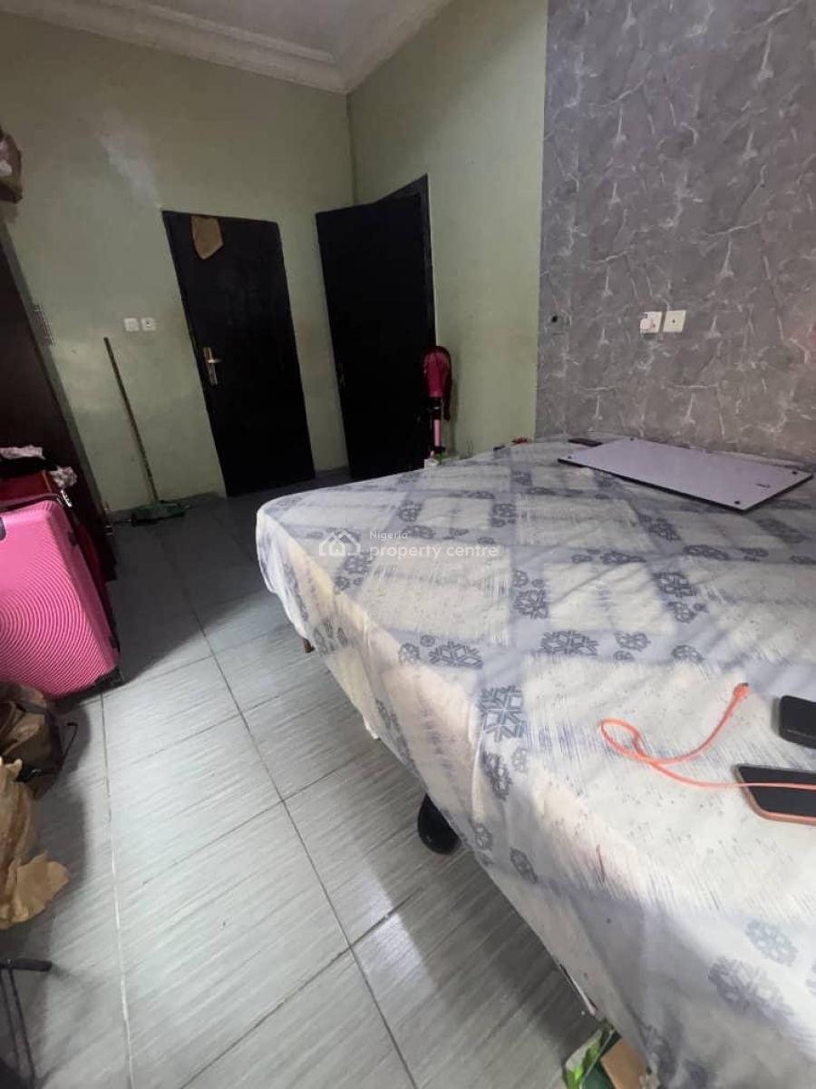Luxurious, Standard and Spacious Single Room in a Shared Apartment, Chevy View Estate, Lekki Expressway, Lekki, Lagos, Flat / Apartment for Rent