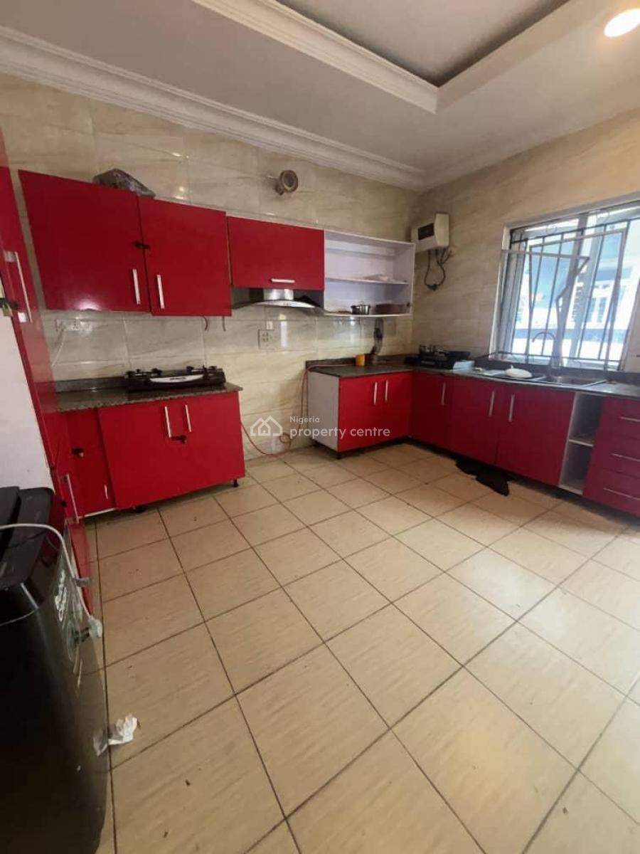 Luxurious, Standard and Spacious Single Room in a Shared Apartment, Chevy View Estate, Lekki Expressway, Lekki, Lagos, Flat / Apartment for Rent