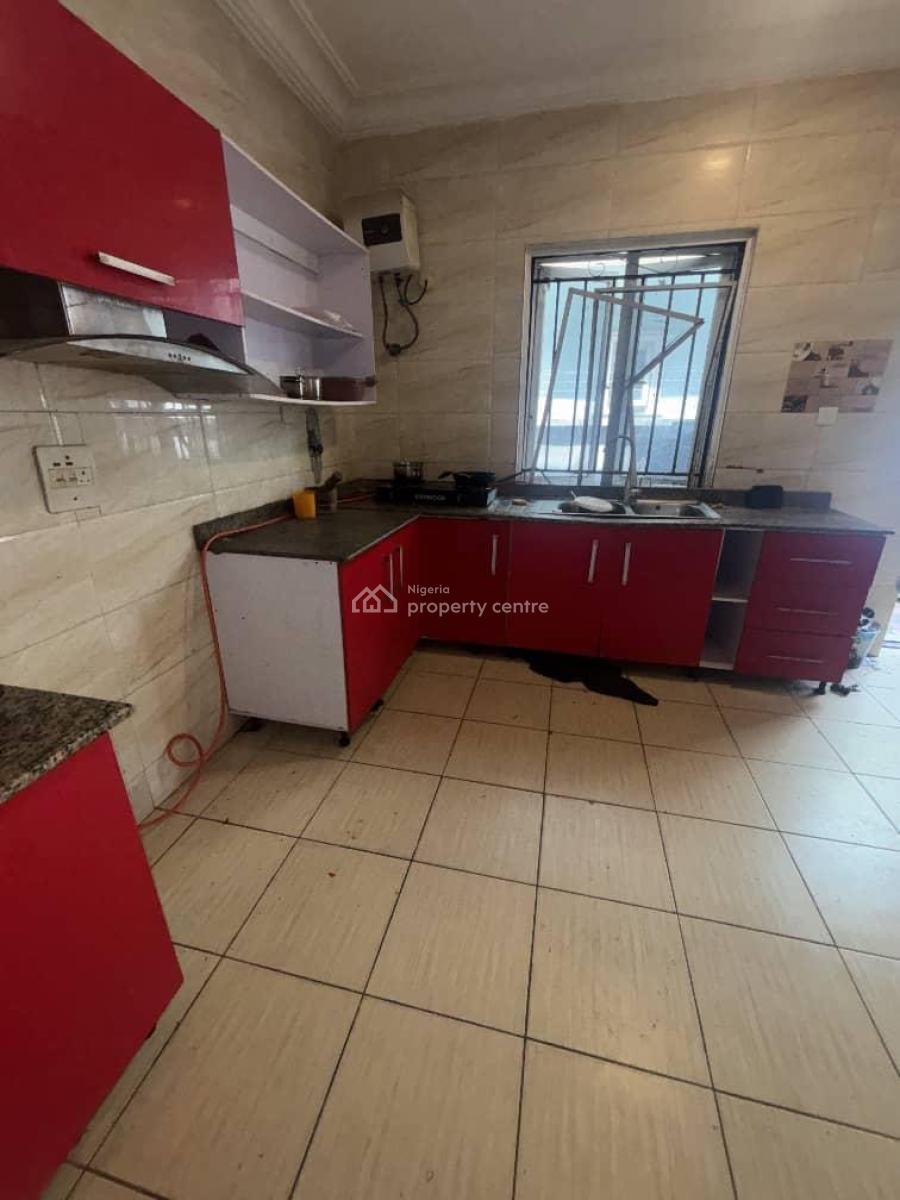 Luxurious, Standard and Spacious Single Room in a Shared Apartment, Chevy View Estate, Lekki Expressway, Lekki, Lagos, Flat / Apartment for Rent