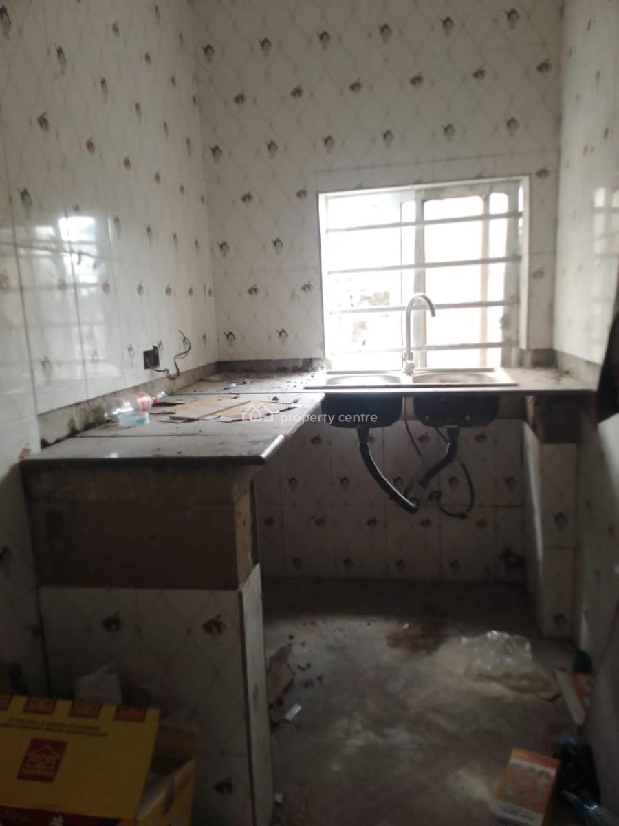 Standard 2 Units of Newly Renovated 2 Bedroom Flat, Thomas Estate, Ajah, Lagos, Flat / Apartment for Rent