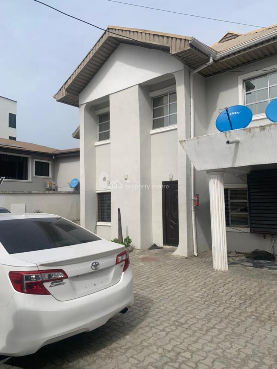 Neat and Spacious 2 Bedroom Apartment, Lekki, Lagos, House for Rent