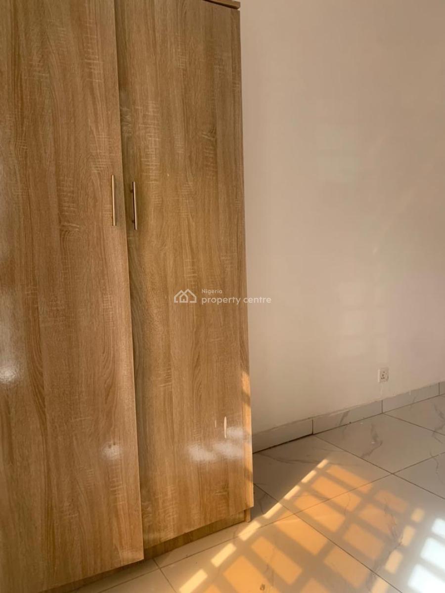 Neat and Spacious 2 Bedroom Apartment, Lekki, Lagos, House for Rent