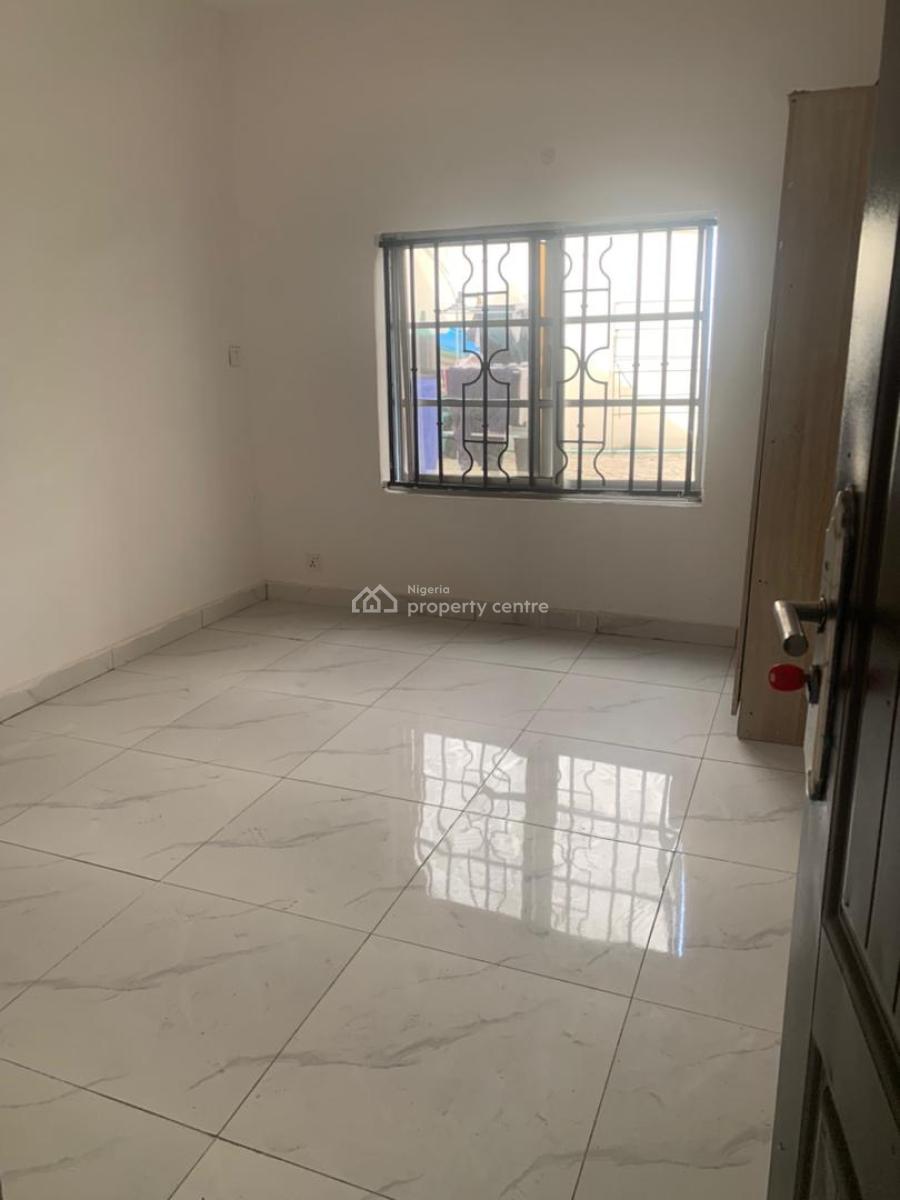 Neat and Spacious 2 Bedroom Apartment, Lekki, Lagos, House for Rent