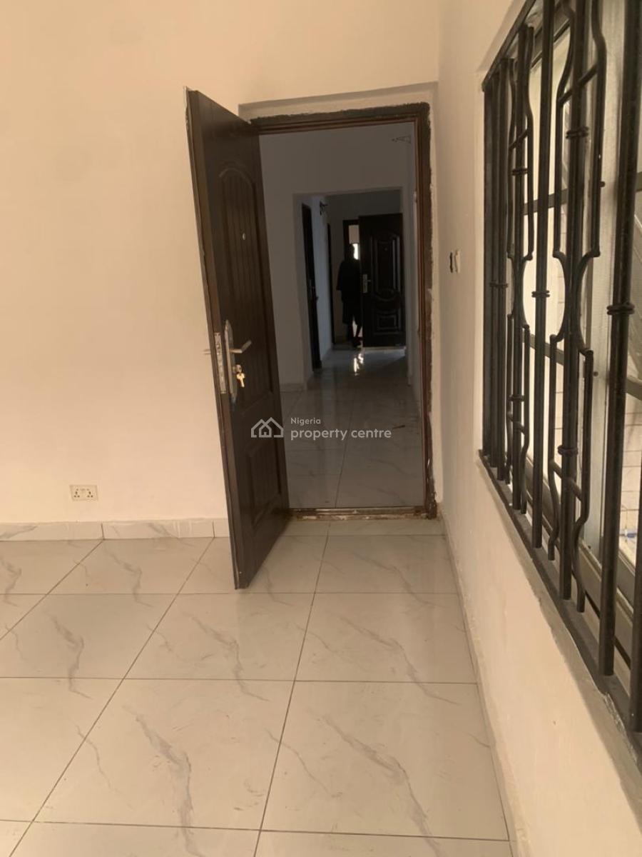 Neat and Spacious 2 Bedroom Apartment, Lekki, Lagos, House for Rent