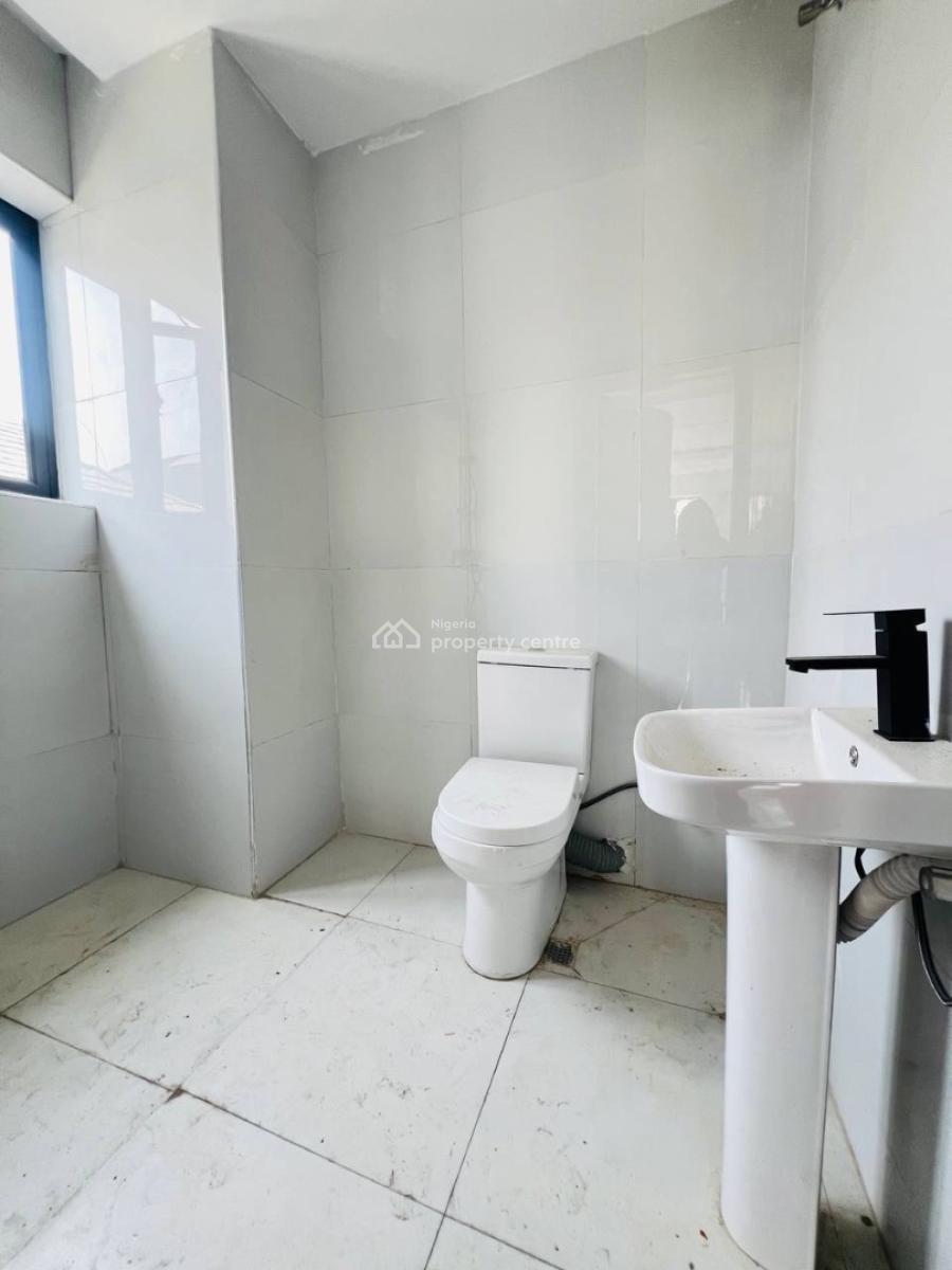 Comfortable 2 Bedroom Apartment, Ikate, Lekki, Lagos, Flat / Apartment for Rent