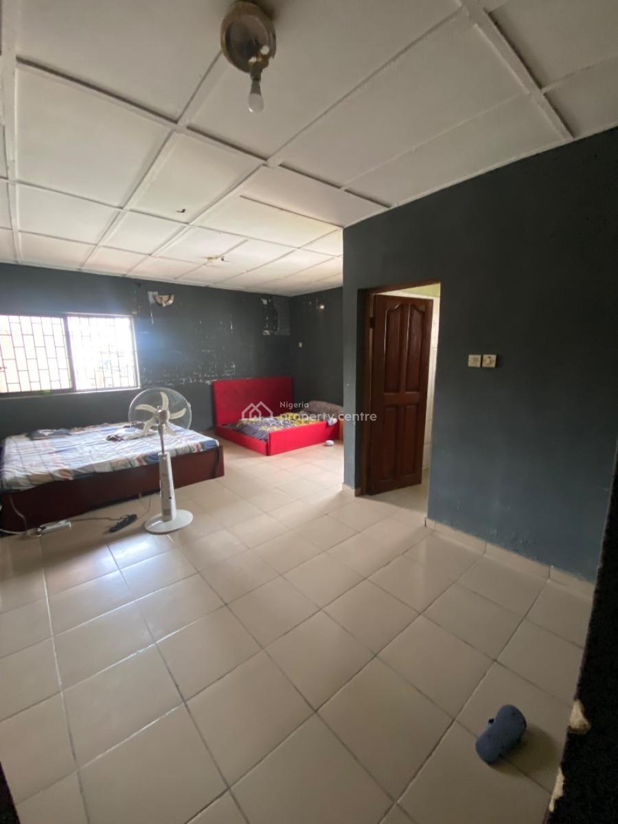 Self Serviced 3 Bedroom Apartment in Secured Estate with Private Staircase, Lekki County, Ikota, Lekki, Lagos, Flat / Apartment for Rent