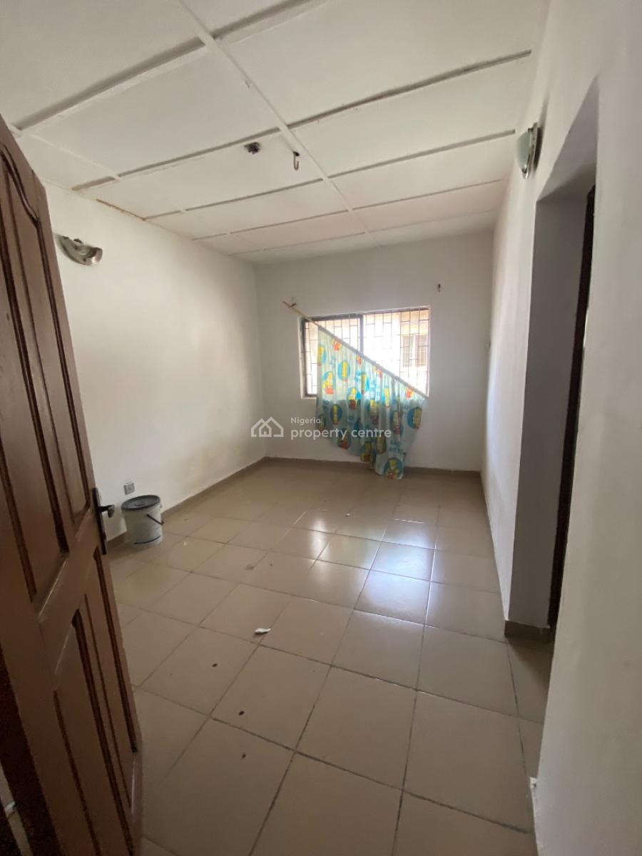 Self Serviced 3 Bedroom Apartment in Secured Estate with Private Staircase, Lekki County, Ikota, Lekki, Lagos, Flat / Apartment for Rent