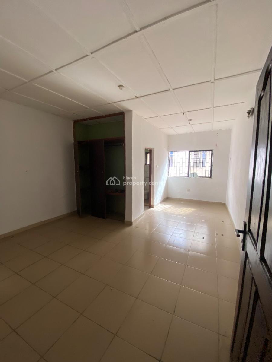 Self Serviced 3 Bedroom Apartment in Secured Estate with Private Staircase, Lekki County, Ikota, Lekki, Lagos, Flat / Apartment for Rent