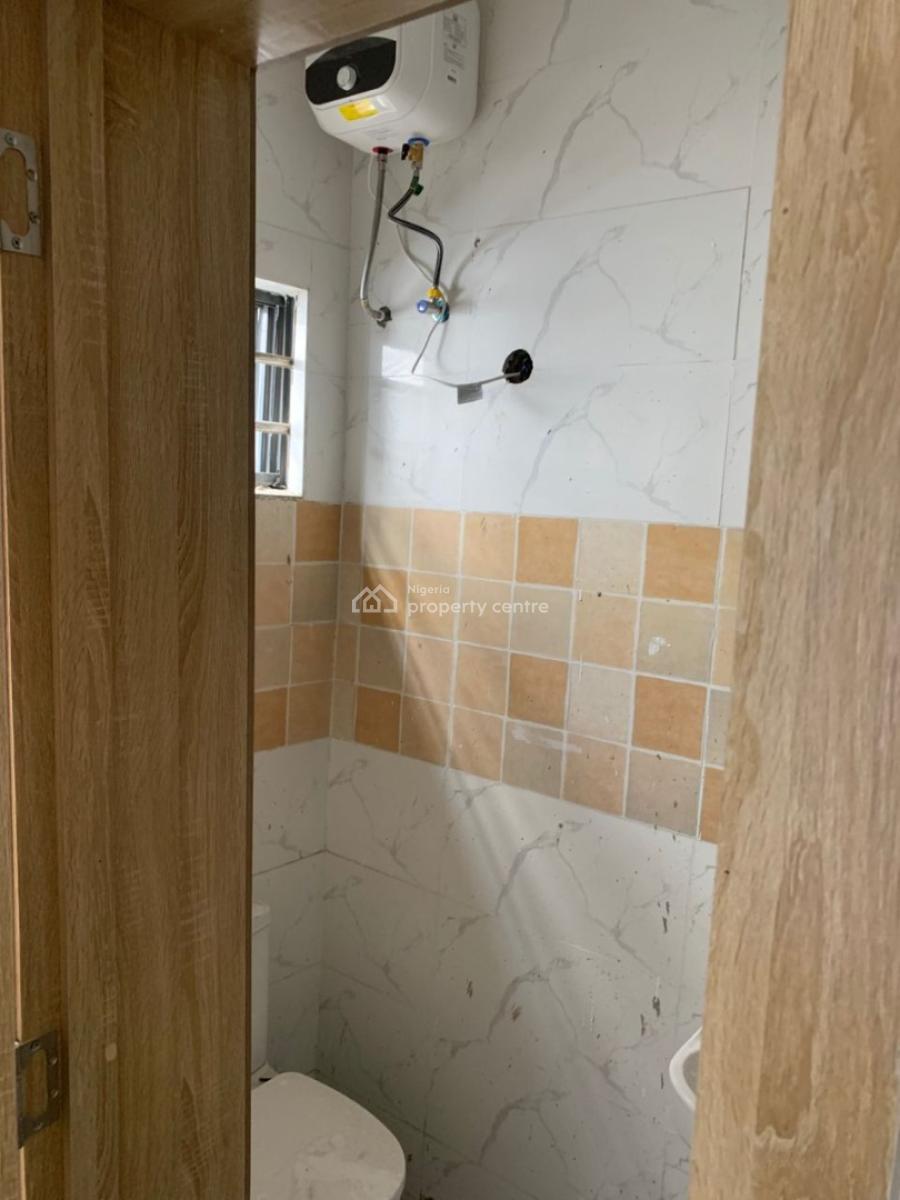 Exquisitely Finished 2 Bedroom Flat, Ologolo, Lekki, Lagos, Flat / Apartment for Rent
