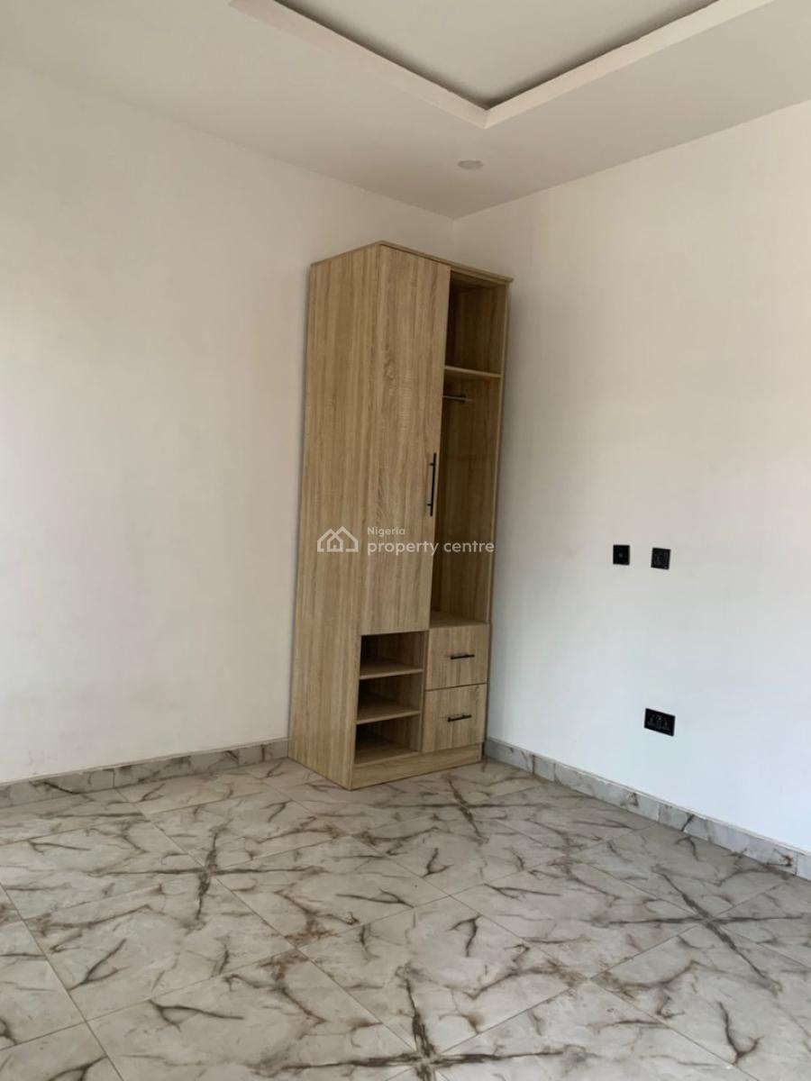 Exquisitely Finished 2 Bedroom Flat, Ologolo, Lekki, Lagos, Flat / Apartment for Rent