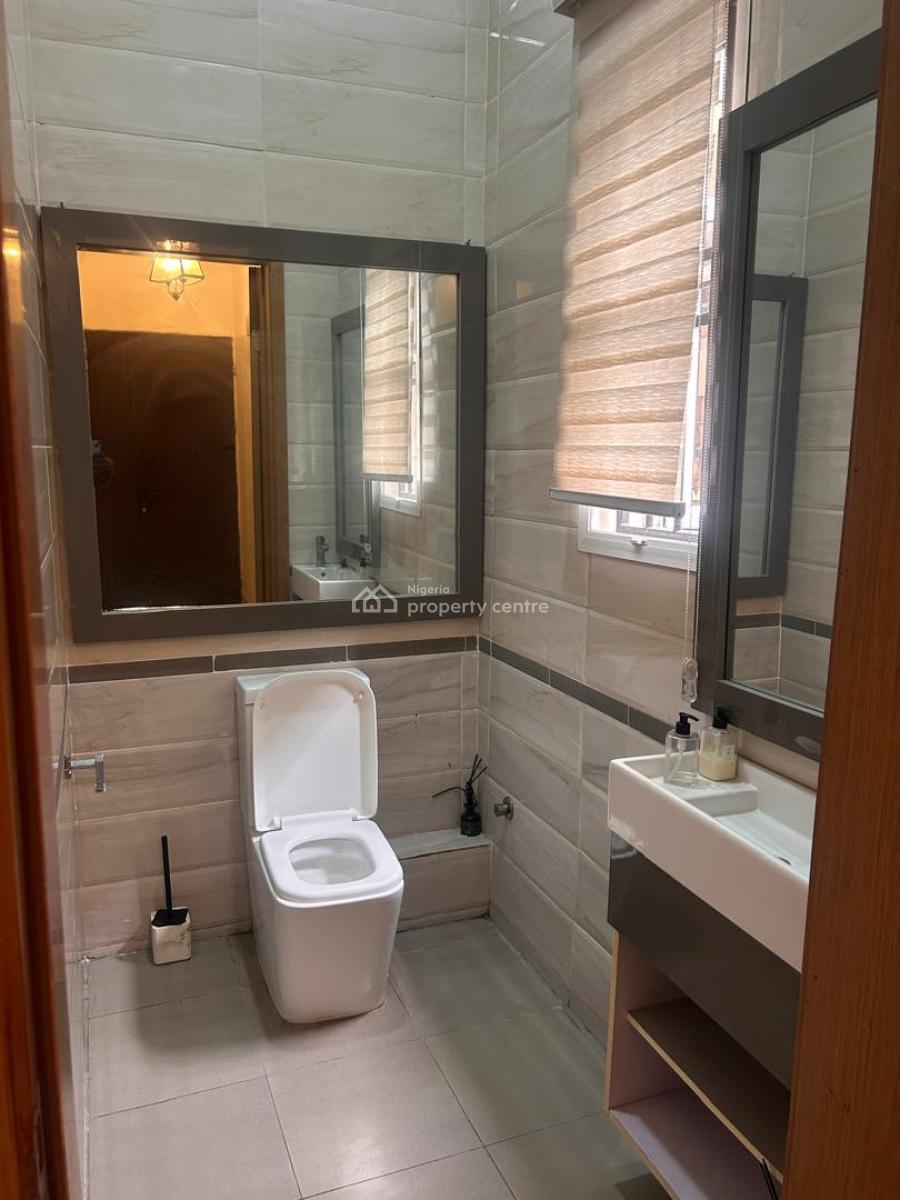 2 Bedroom Terrace Apartment, Off Admiralty Way., Lekki Phase 1, Lekki, Lagos, Flat / Apartment for Rent