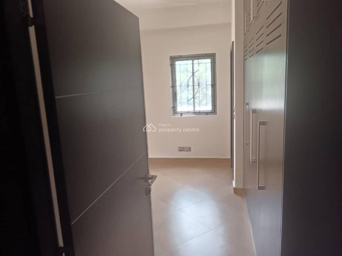 Luxury 3 Bedroom Flat with Bq Swimming Pool and Gym, Old Ikoyi, Ikoyi, Lagos, Flat / Apartment for Rent