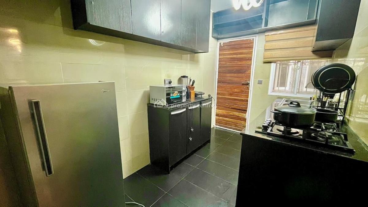 Luxury 3 Bedroom Apartment, Lekki Phase 1, Lekki, Lagos, Flat / Apartment Short Let