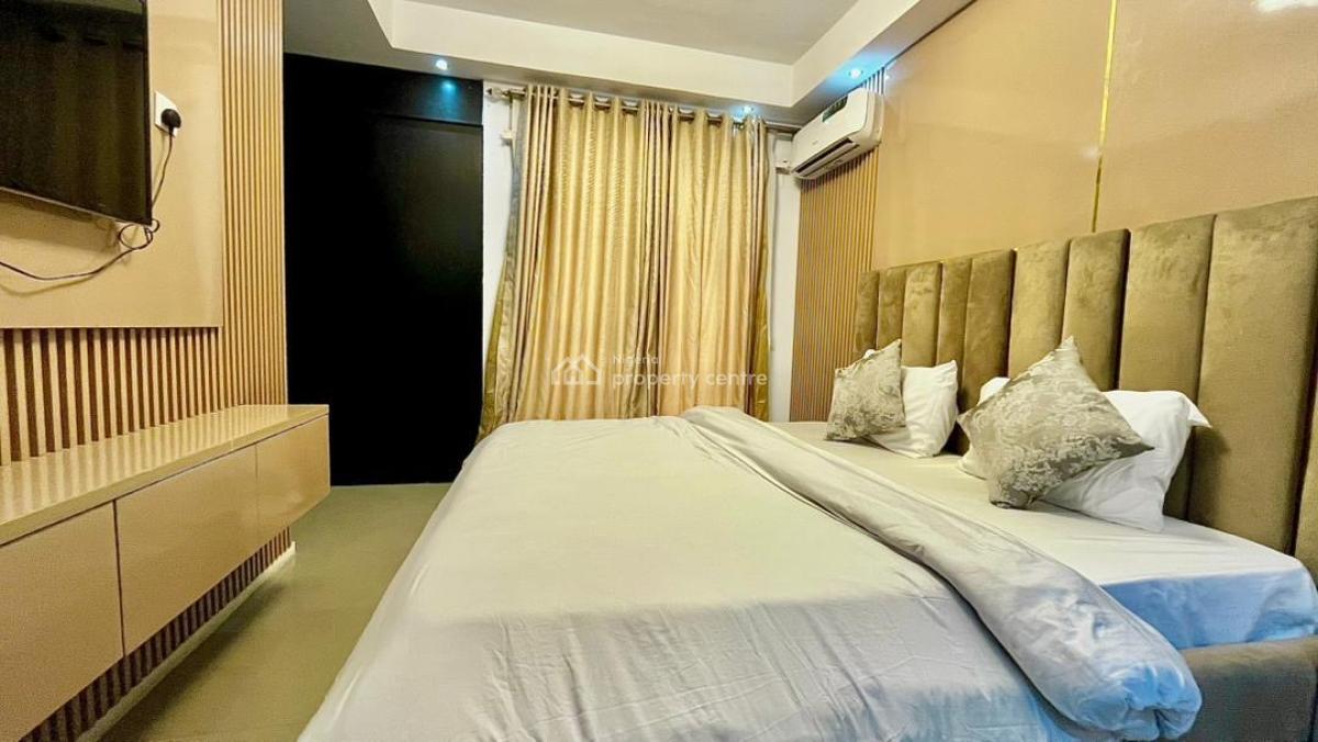 Luxury 3 Bedroom Apartment, Lekki Phase 1, Lekki, Lagos, Flat / Apartment Short Let