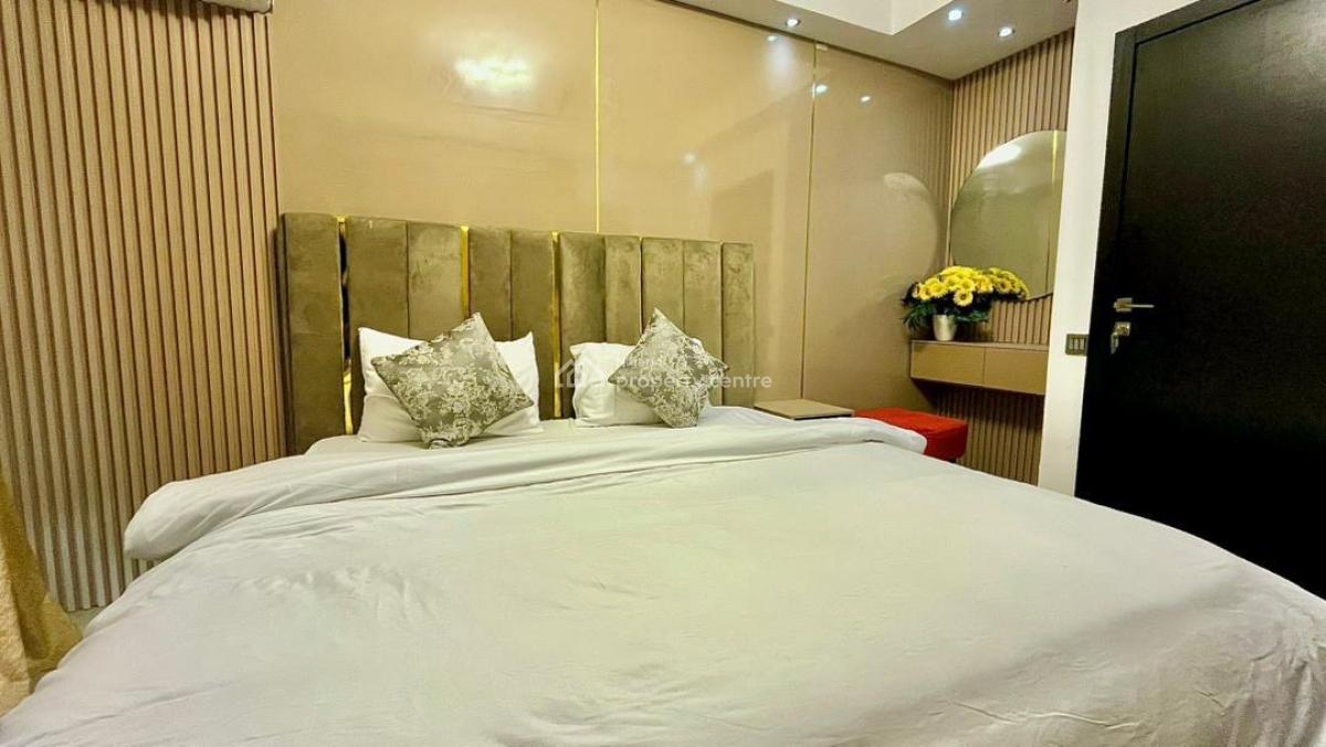 Luxury 3 Bedroom Apartment, Lekki Phase 1, Lekki, Lagos, Flat / Apartment Short Let